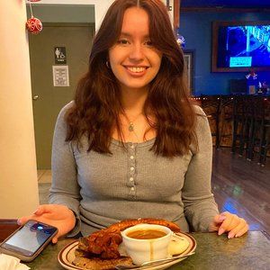 Meet your Posher, Katherine